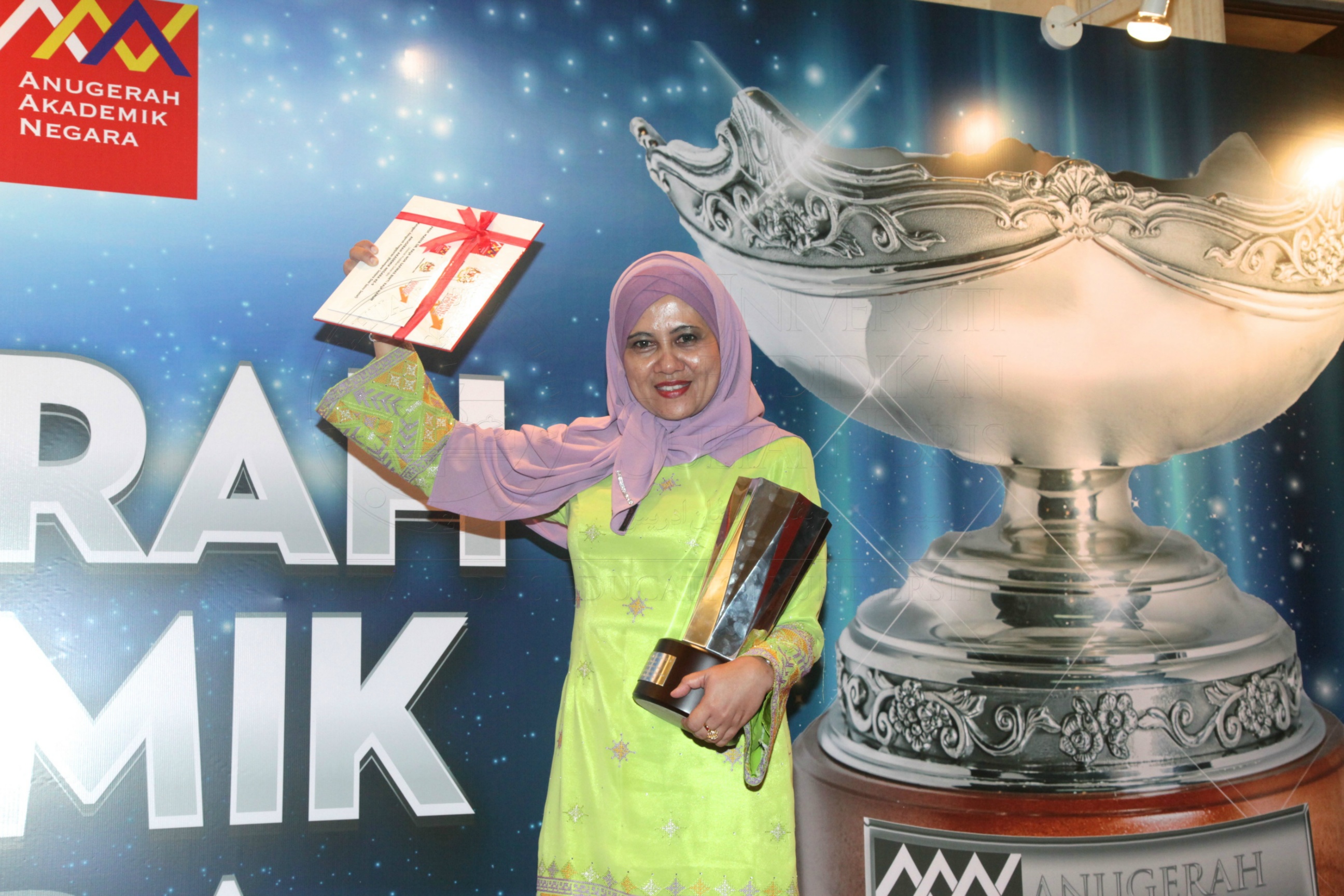 PRO15 147 AKN IMG 1420